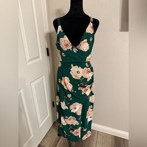 Lulu's Emerald Green Maxi Dress with Blush Floral Print
